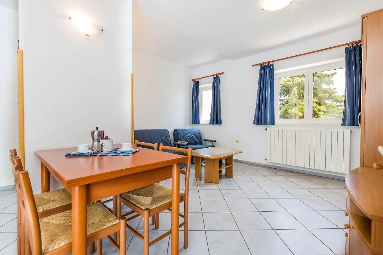 Apartments With A Parking Space Moscenicka Draga, Opatija - 7766 0*,