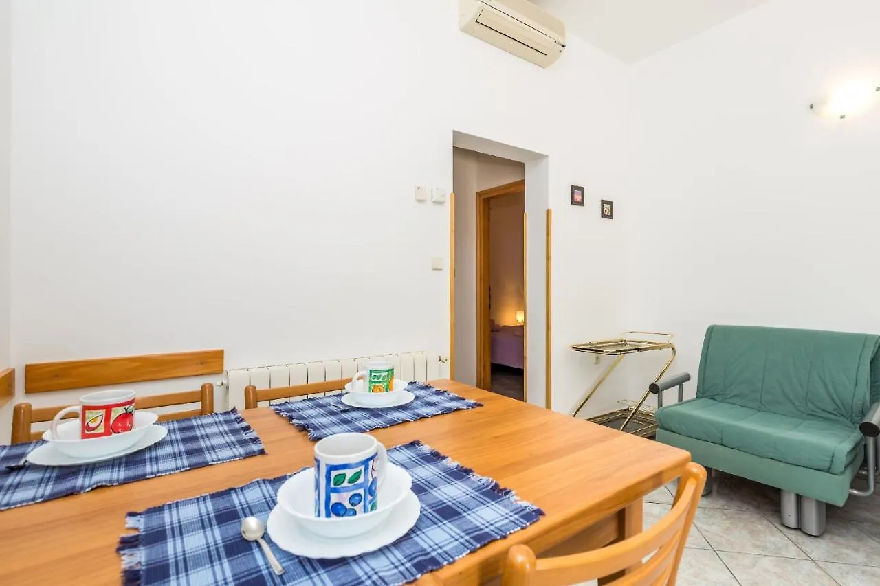 Apartments With A Parking Space Moscenicka Draga, Opatija - 7766