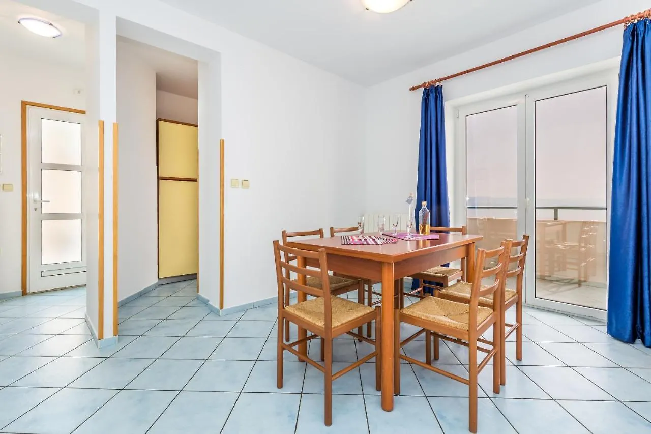 Apartments With A Parking Space Moscenicka Draga, Opatija - 7766 0*,  Croatia